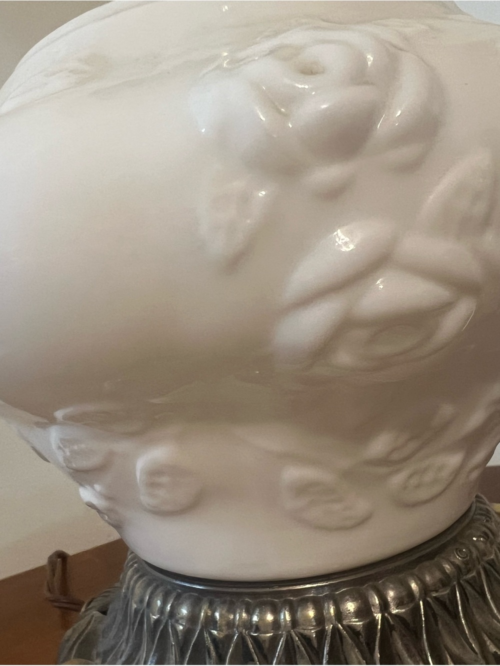 VTG Phoenix Milk Glass cabbage Rose Gone With the Wind 3-way Milk Glass - Picture 9 of 16